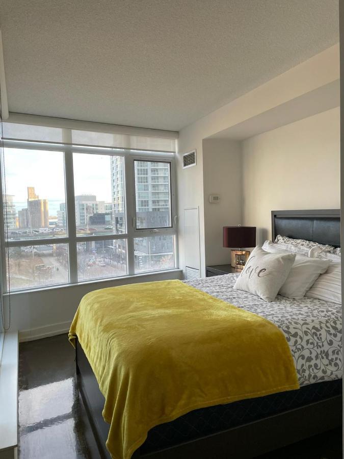 Toronto Downtown Luxurious Stylish 3 Bedroom 3 Bath 2 Balconies Near Rogers Centre Lakeview Condo Экстерьер фото