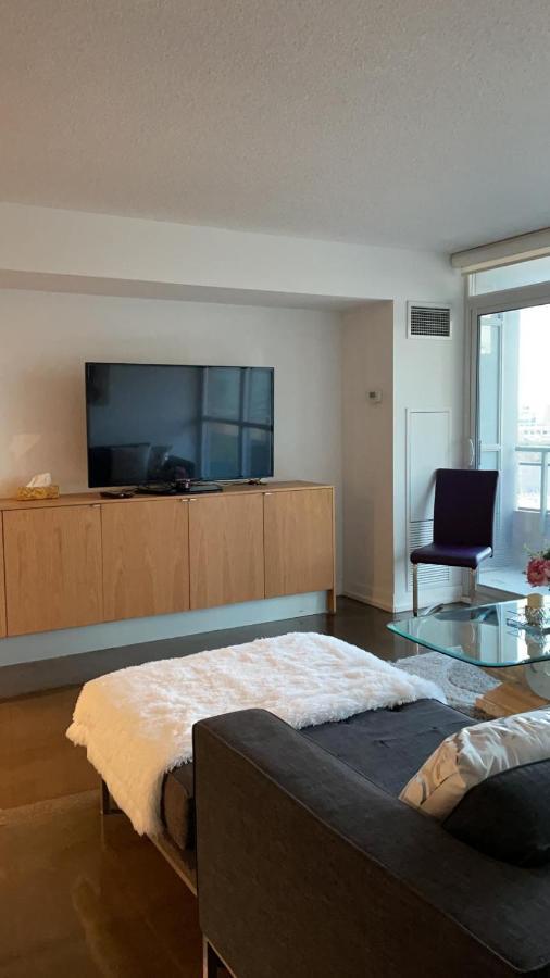 Toronto Downtown Luxurious Stylish 3 Bedroom 3 Bath 2 Balconies Near Rogers Centre Lakeview Condo Экстерьер фото