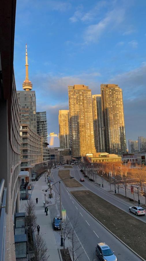 Toronto Downtown Luxurious Stylish 3 Bedroom 3 Bath 2 Balconies Near Rogers Centre Lakeview Condo Экстерьер фото