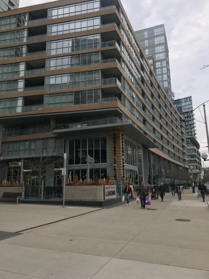 Toronto Downtown Luxurious Stylish 3 Bedroom 3 Bath 2 Balconies Near Rogers Centre Lakeview Condo Экстерьер фото